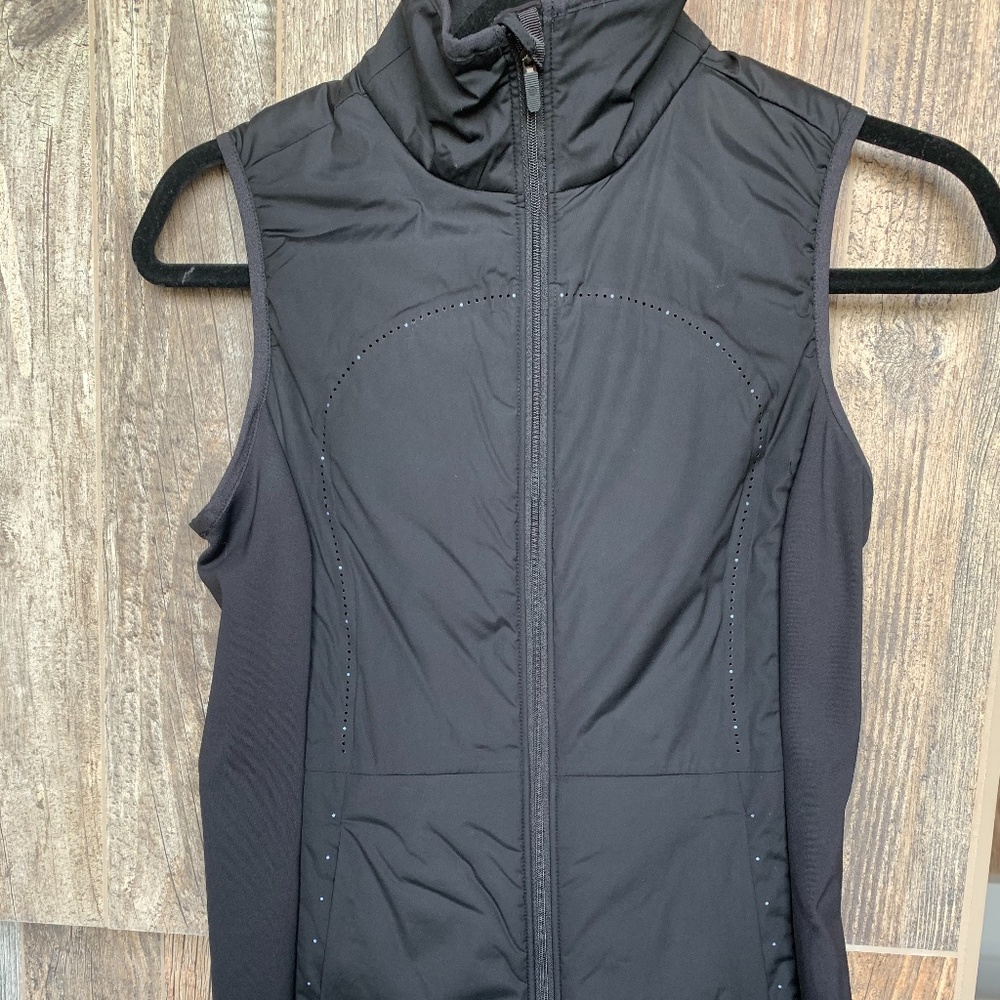 LuluLemon Running Vest